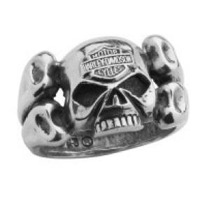 H-D Skull and Crossbones Ring